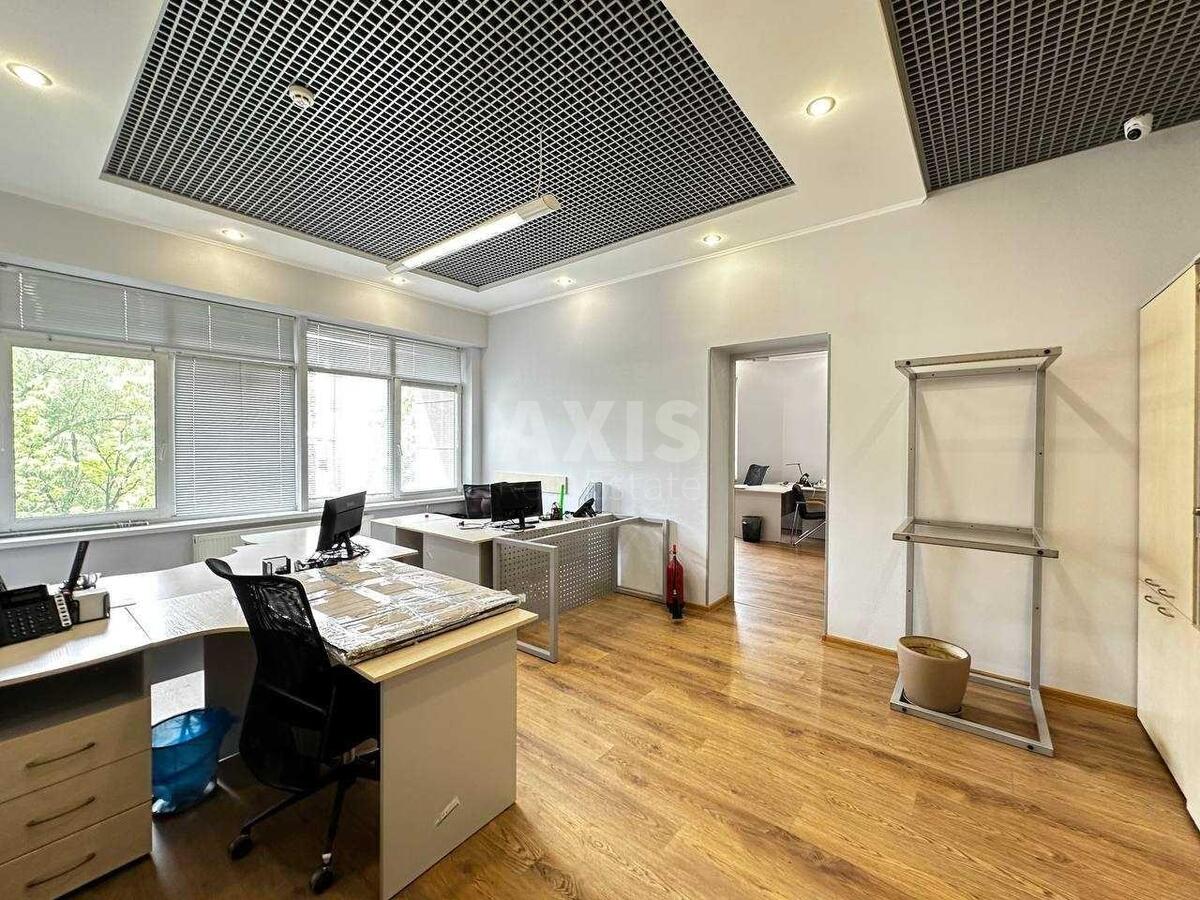 Офіс вул. Московська 29Б, 70м2