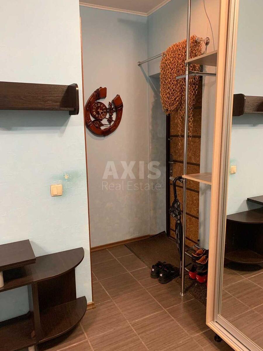 2k apartment vul. Kravchenka Mykoly 10/12612662