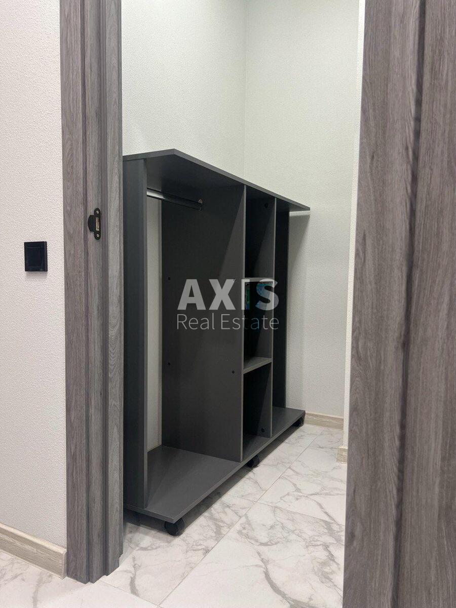 1k apartment shose Harkivs'ke 210