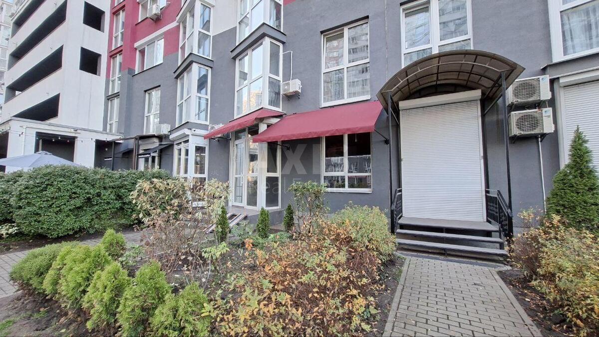 Объект торговли ул. Драгоманова 2А, 52м2617100