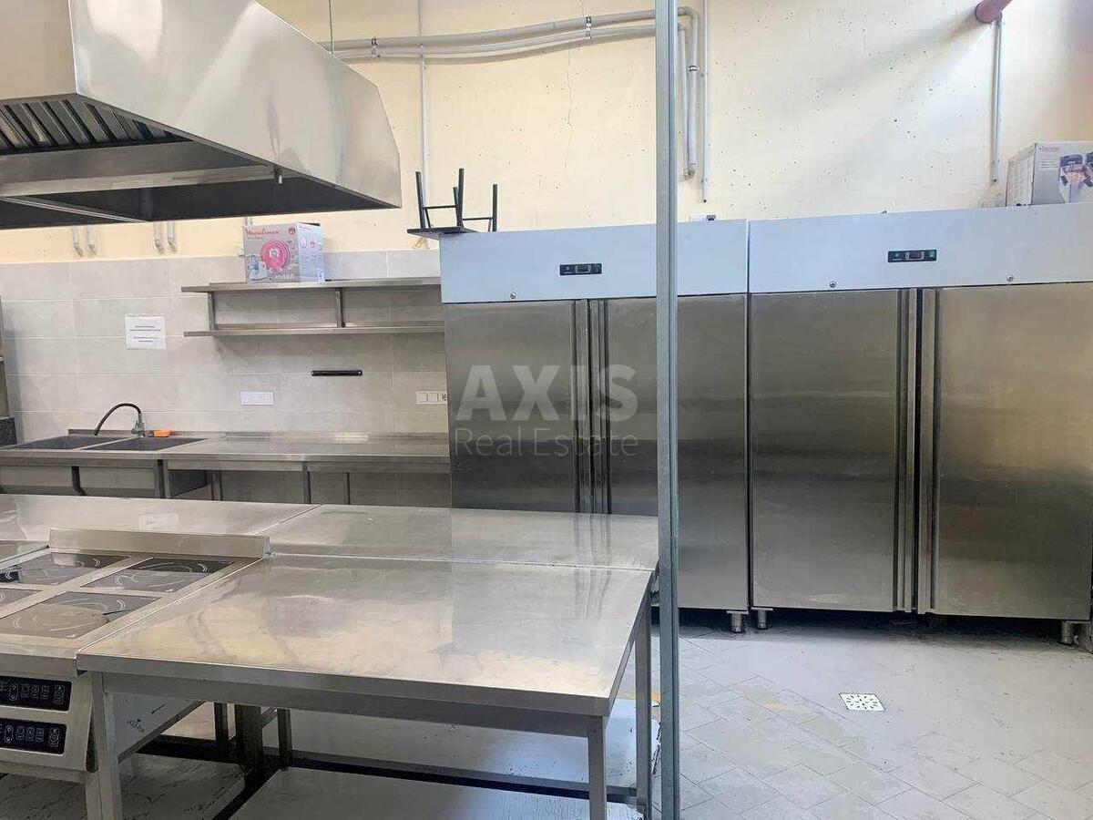 Trade object vul. Kioto 25, 90m2575471