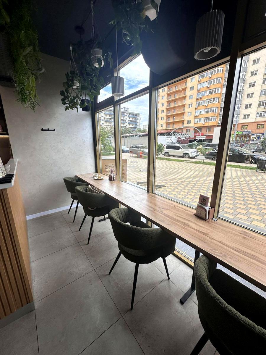 Объект торговли ул. Кондратюка Юрия 5, 73м2634255