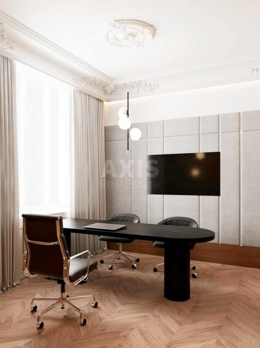 Office vul. Mezhygirs'ka 9, 135m26