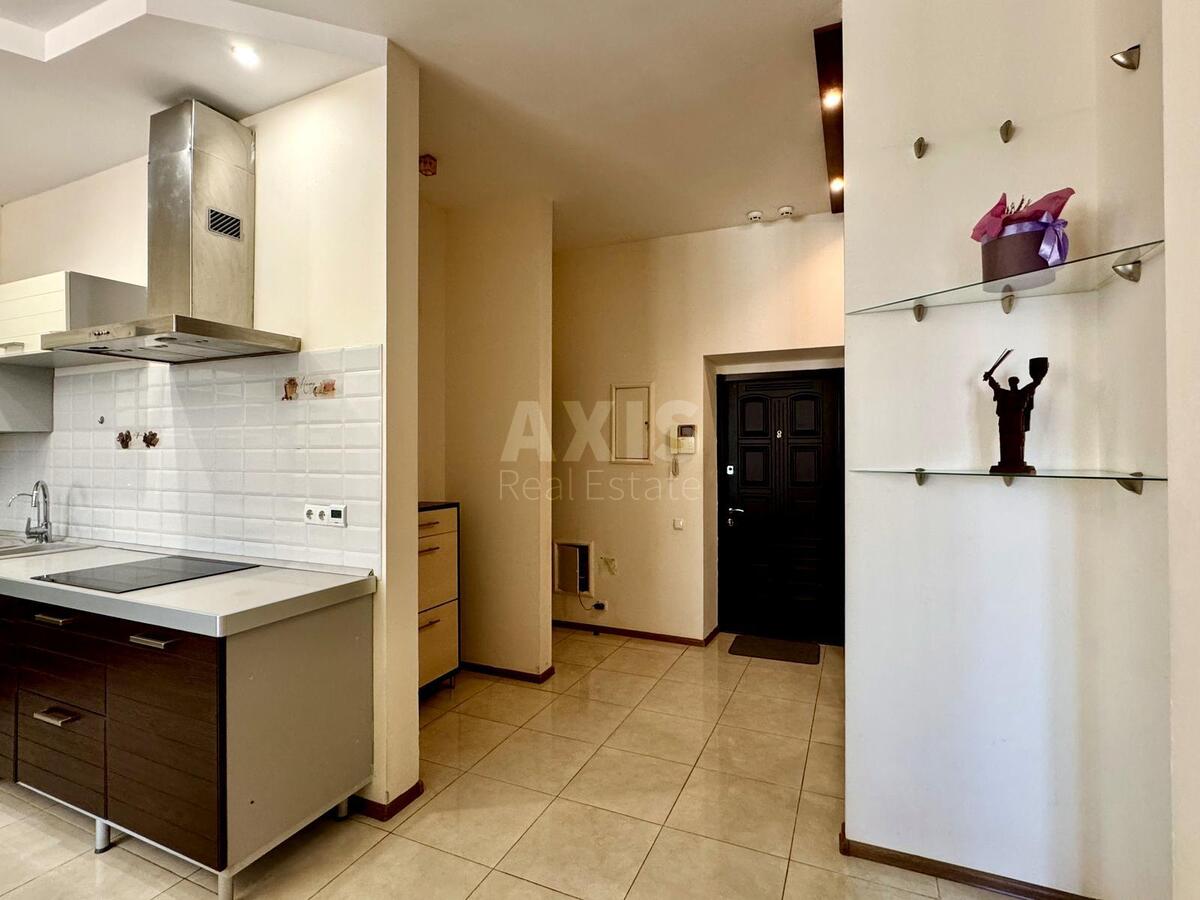 3k apartment vul. Staronavodnyc'ka 6Б629220