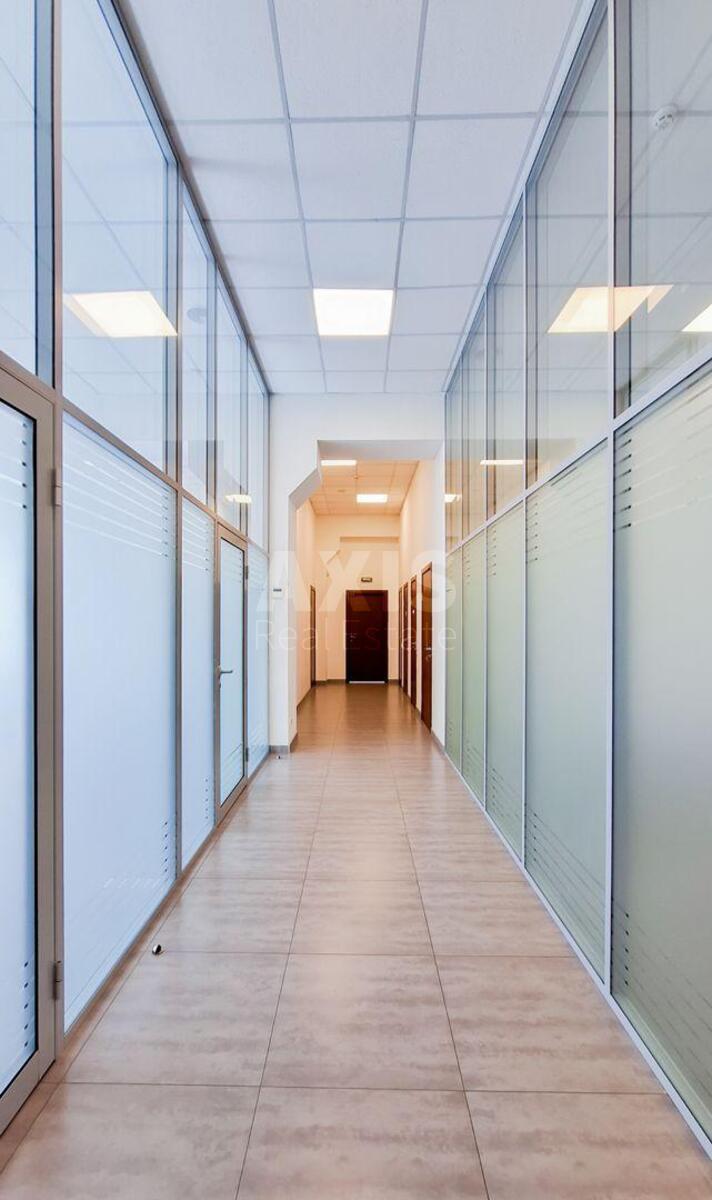 Office prov. Ohtyrs'kyj 6, 298m2586862