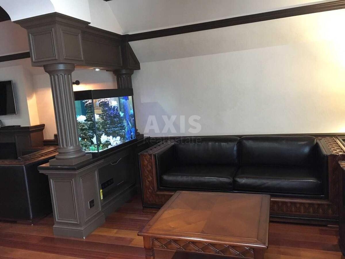 Office prov. Hrestovyj 2А, 2000m2588361