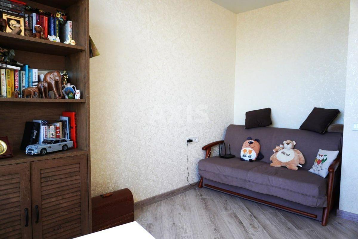 2k apartment vul. Kahovs'ka 584