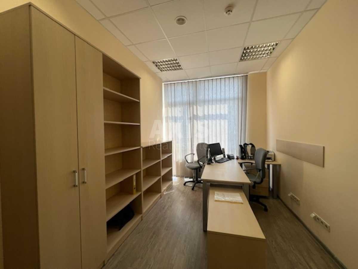 Офис ул. Антоновича 33В, 367м2603517