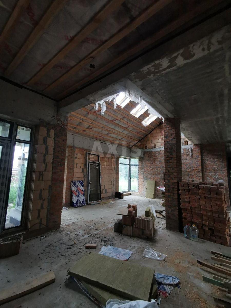 Дoм ул. Богатырская, 235м2, город Киев6