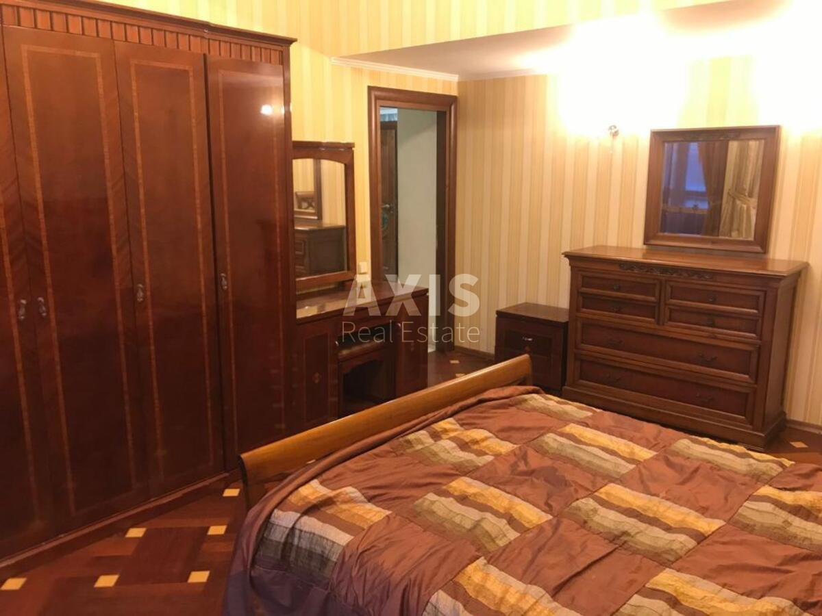 5к квартира ул. Панаса Мирного 146