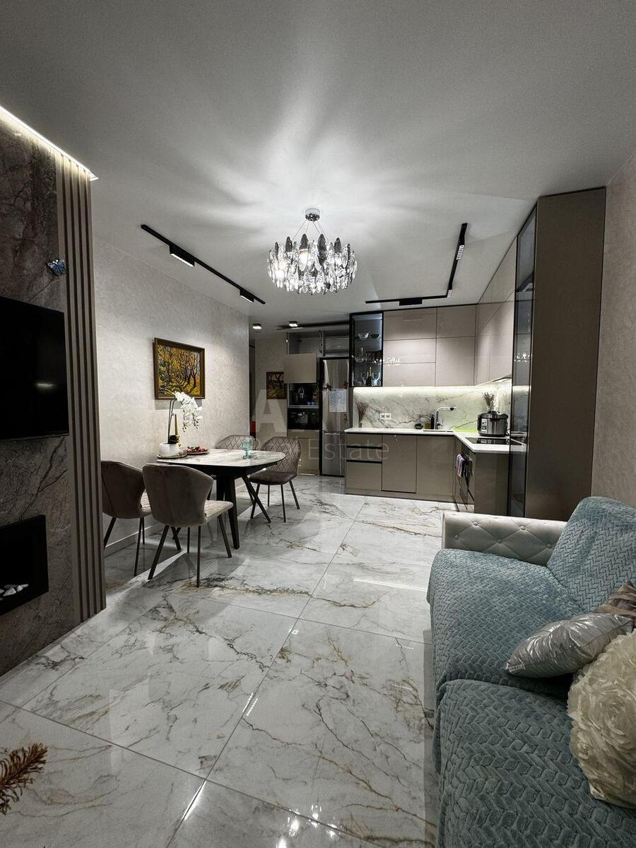 2k apartment vul. Sagajdaka Stepana 101Ш1