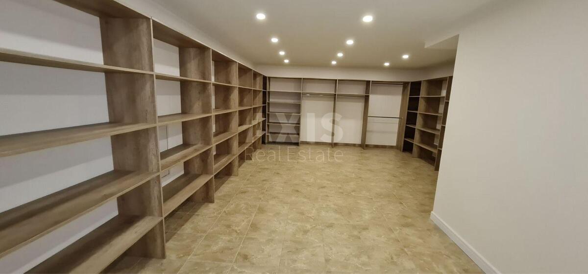 House vul. Jaslyns'ka, 770m2, Kyiv city6136614