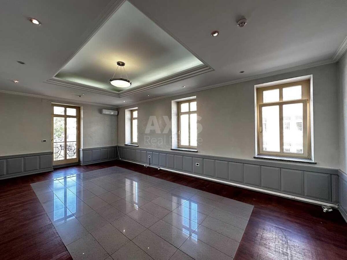 Office vul. Volos'ka 11А, 1000m210
