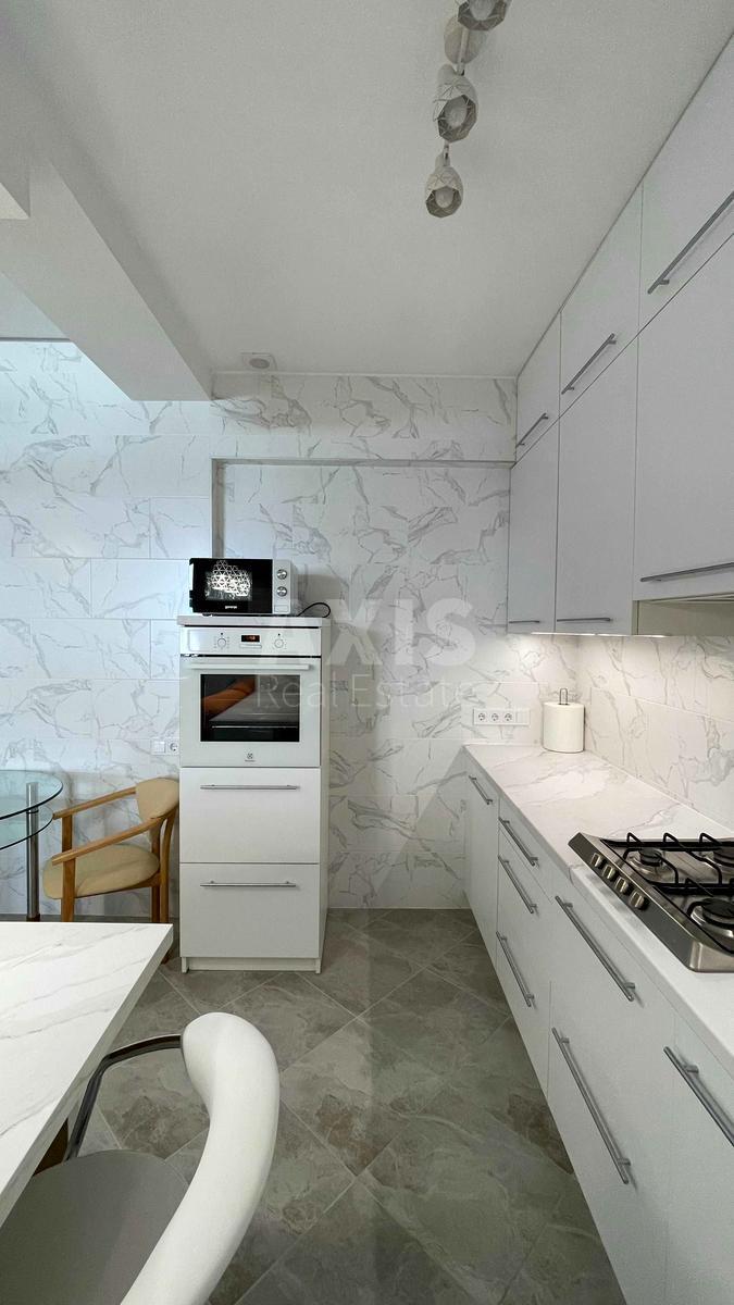 2к квартира ул. Деловая 22610750