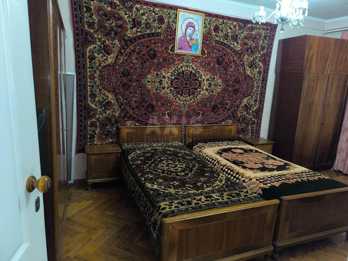 3k apartment vul. Lytvynenko-Vol'gemut 2А567207
