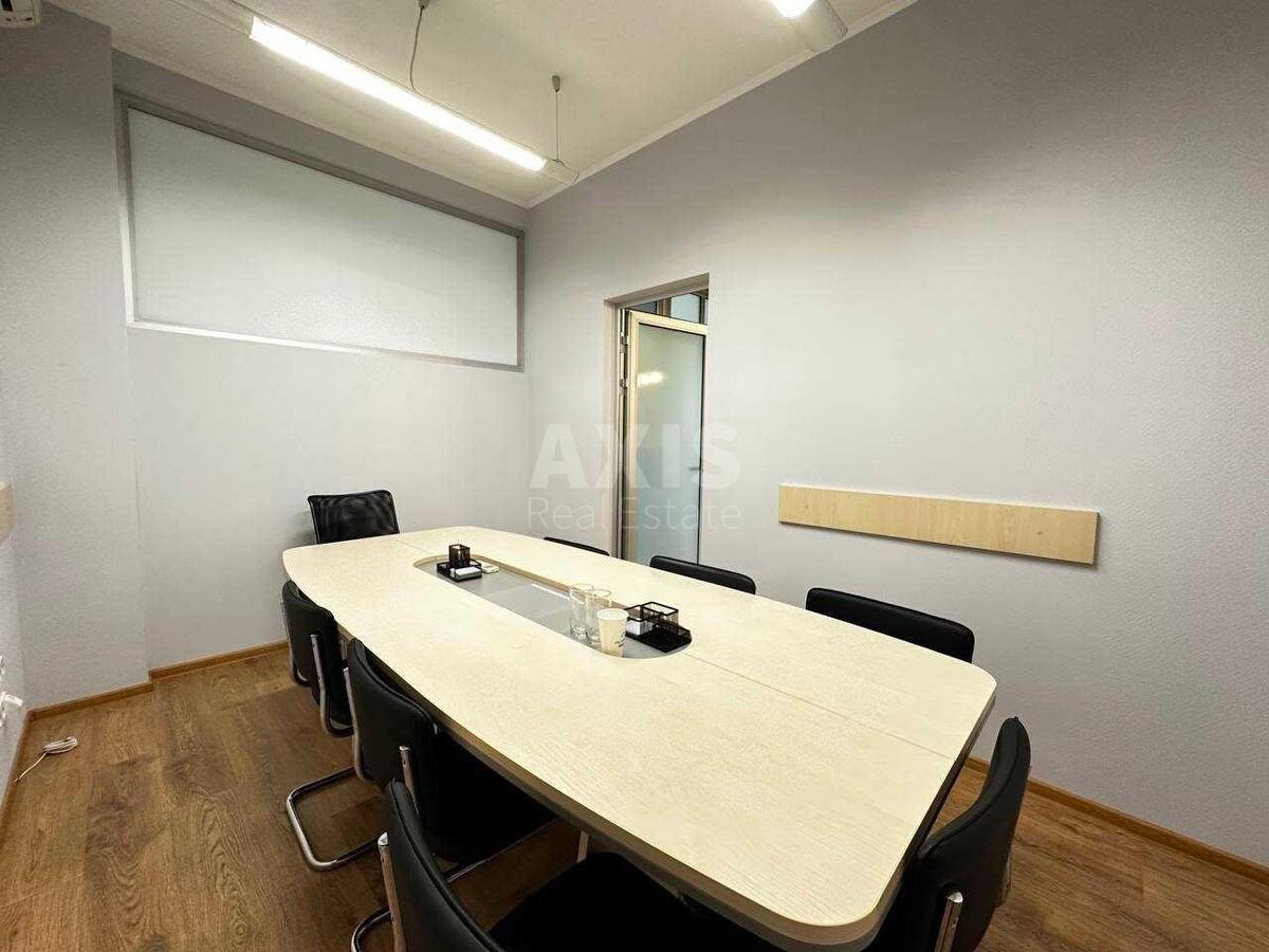 Office uzv. Klovs'kyj 7, 170m2567430