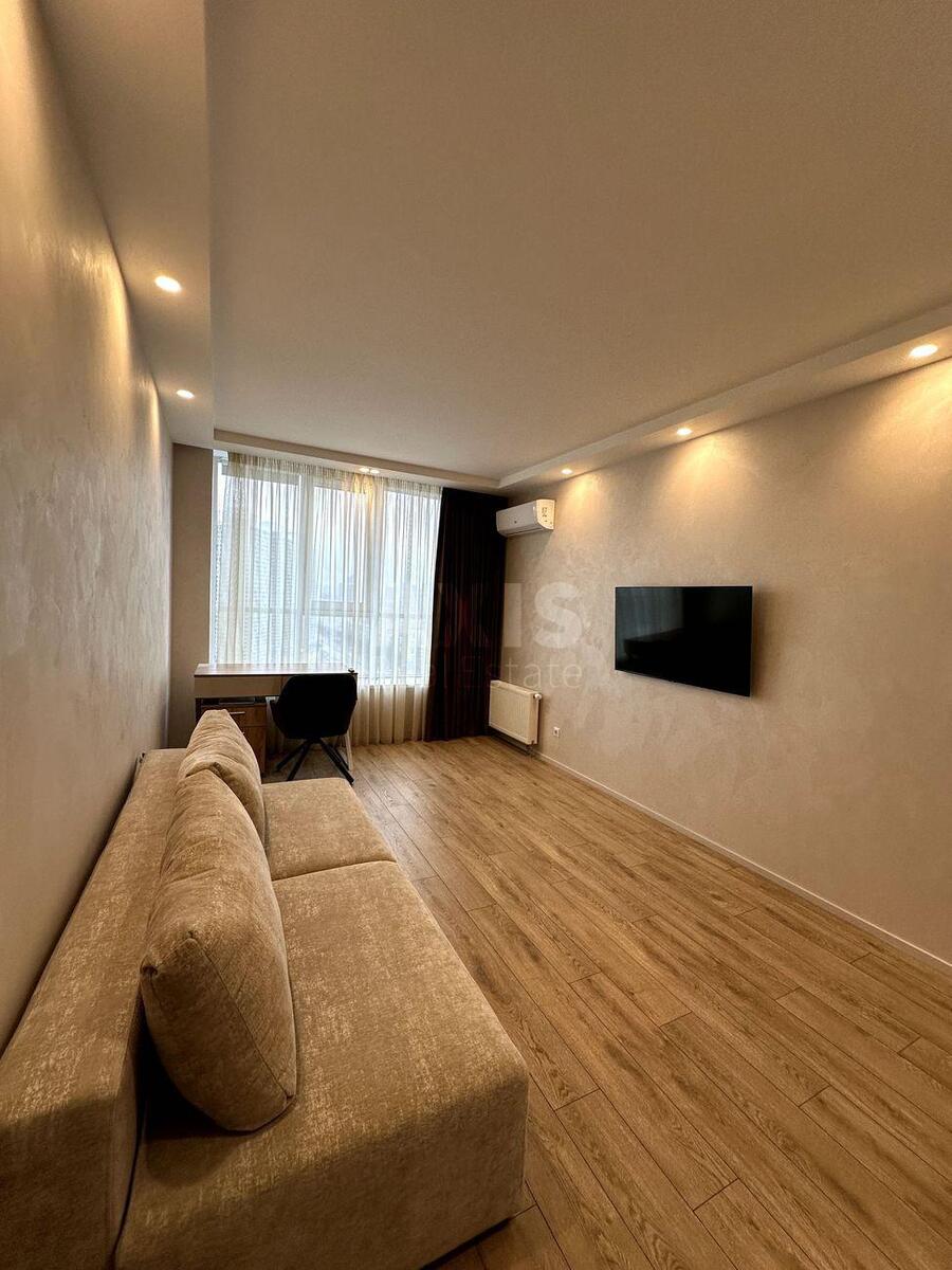 2k apartment pr-t Berestejskij 5Б611258