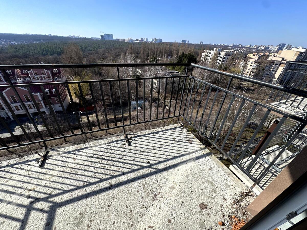 3k apartment vul. Metrologichna 107615100