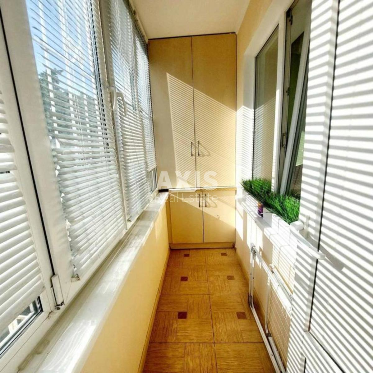 1k apartment vul. Borshhagivs'ka 139/1414