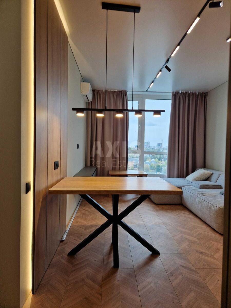 1k apartment vul. Prychal'na 10614620