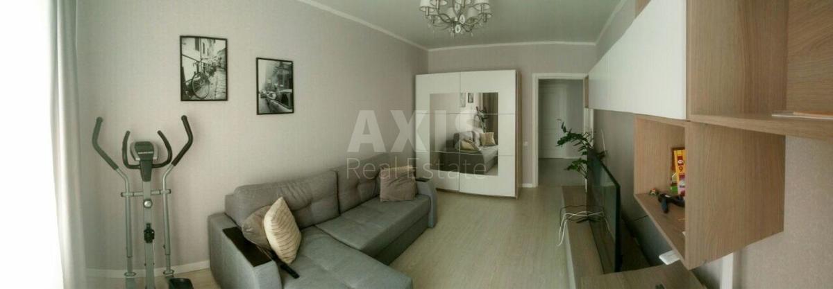 2k apartment vul. Obuhivs'ka 135А7