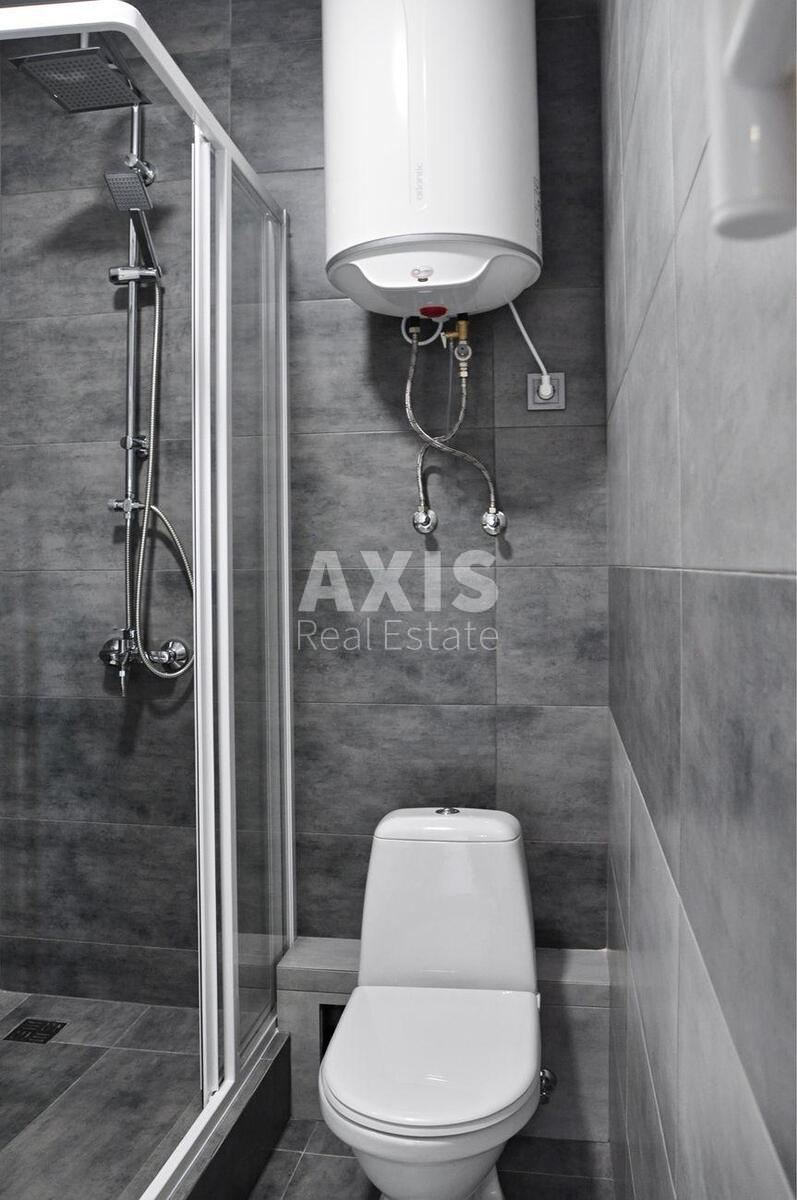 1k apartment pr-t Vidradnyj 2481135