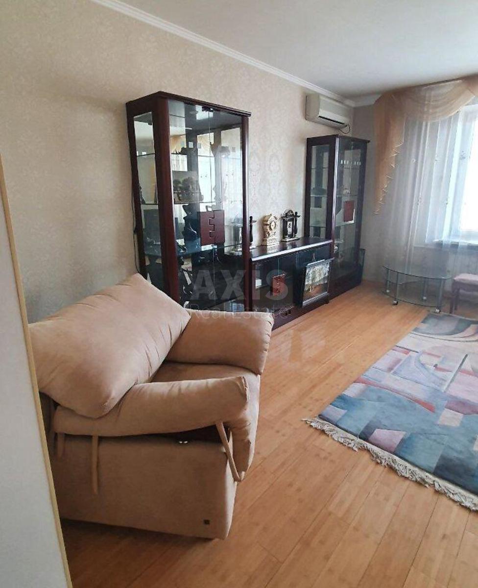 3k apartment vul. Turgenjevs'ka 52/586