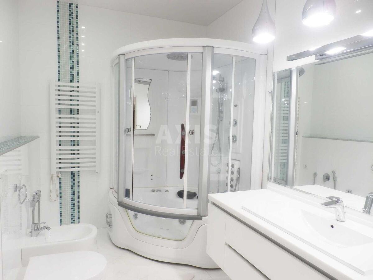 1k apartment nab. Dniprovs'ka 14561377