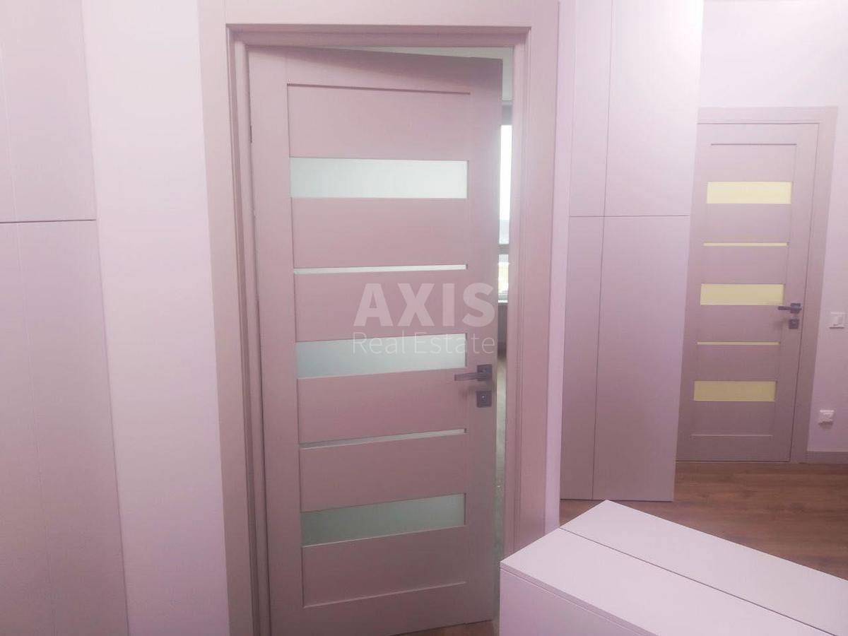 1k apartment vul. Glybochyc'ka 736