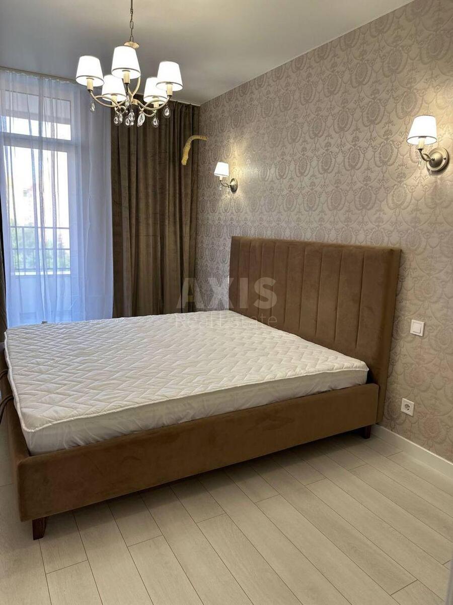 1k apartment pr-t Sobornosti 17637245