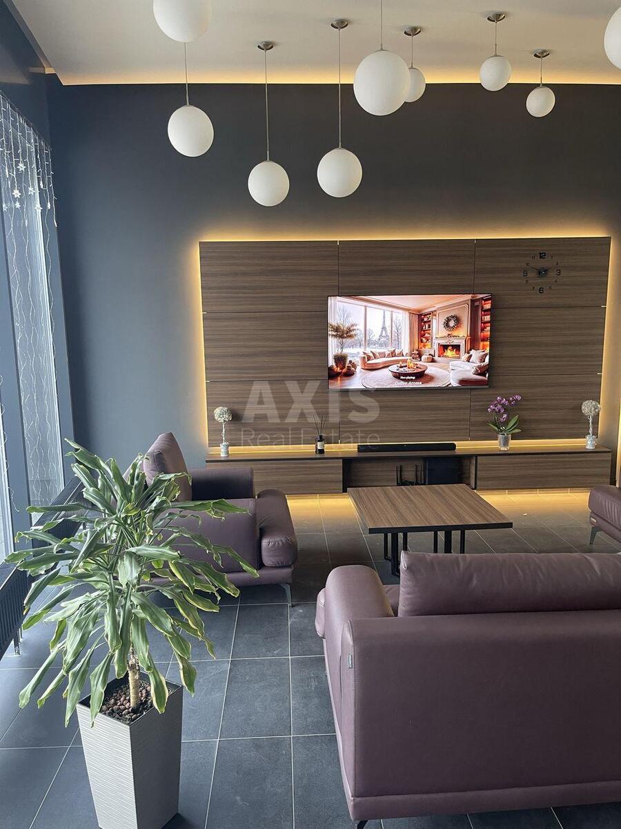 1k apartment vul. Prychal'na 125