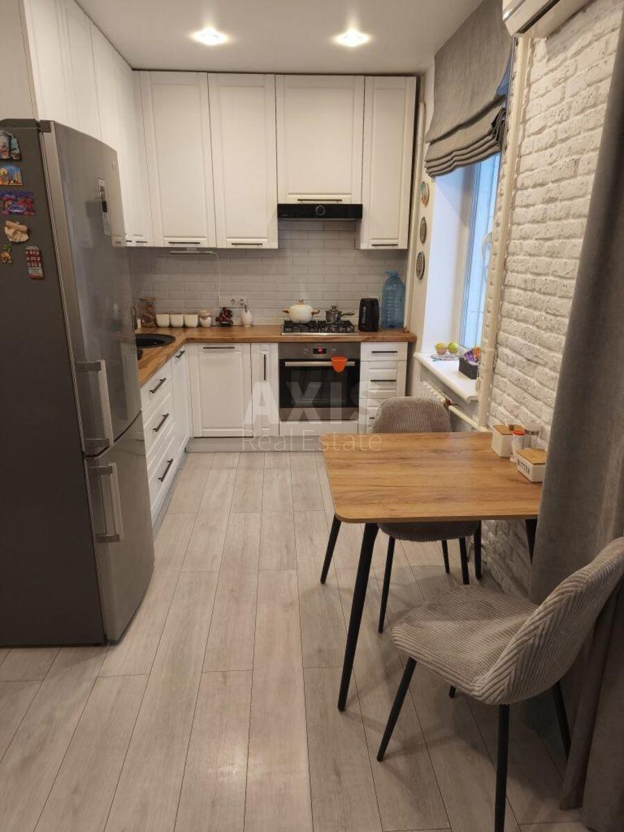 3k apartment vul. Radchenka Petra 27638102