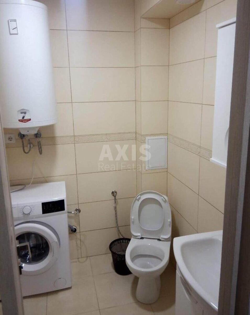 4k apartment shose Harkivs'ke 19А4