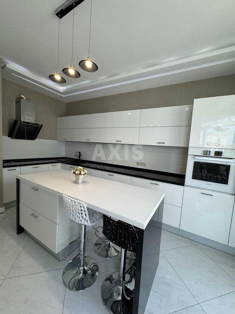 3k apartment vul. Vyshgorods'ka 450