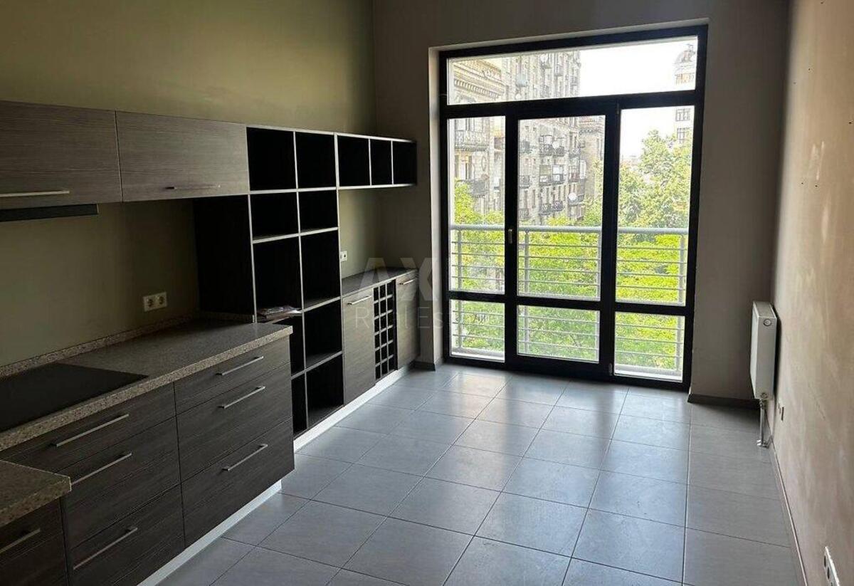 Office vul. Hreshhatyk 27Б, 198m23