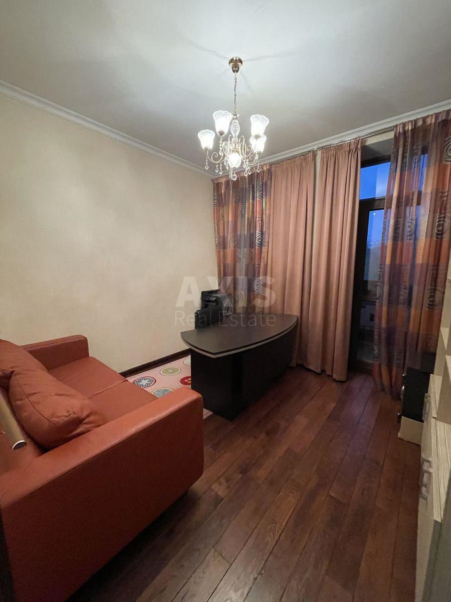 3k apartment bul. Druzhby Narodiv 117