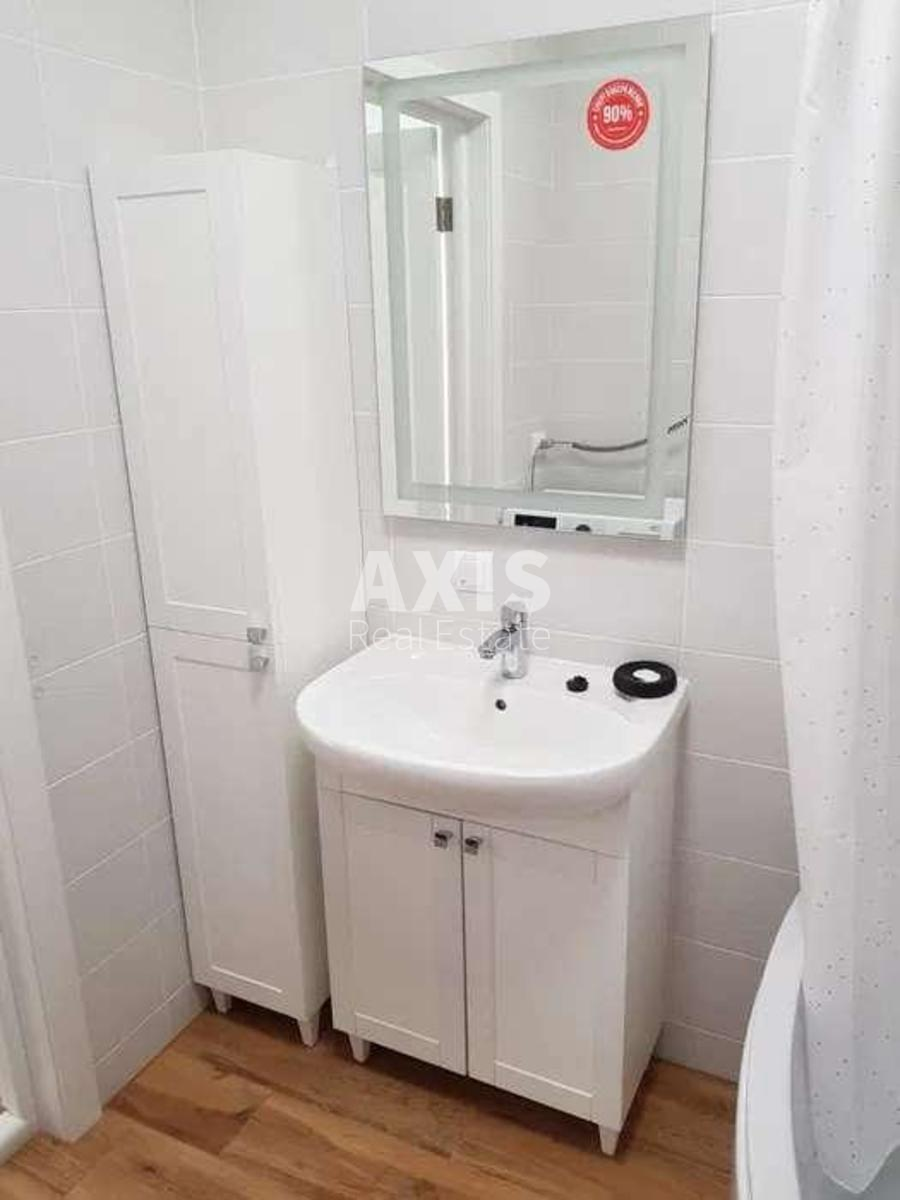 1k apartment vul. Nyzhn'okljuchova 145