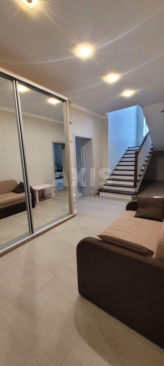 House vul. Central'na, 210m2, Kyiv city582872