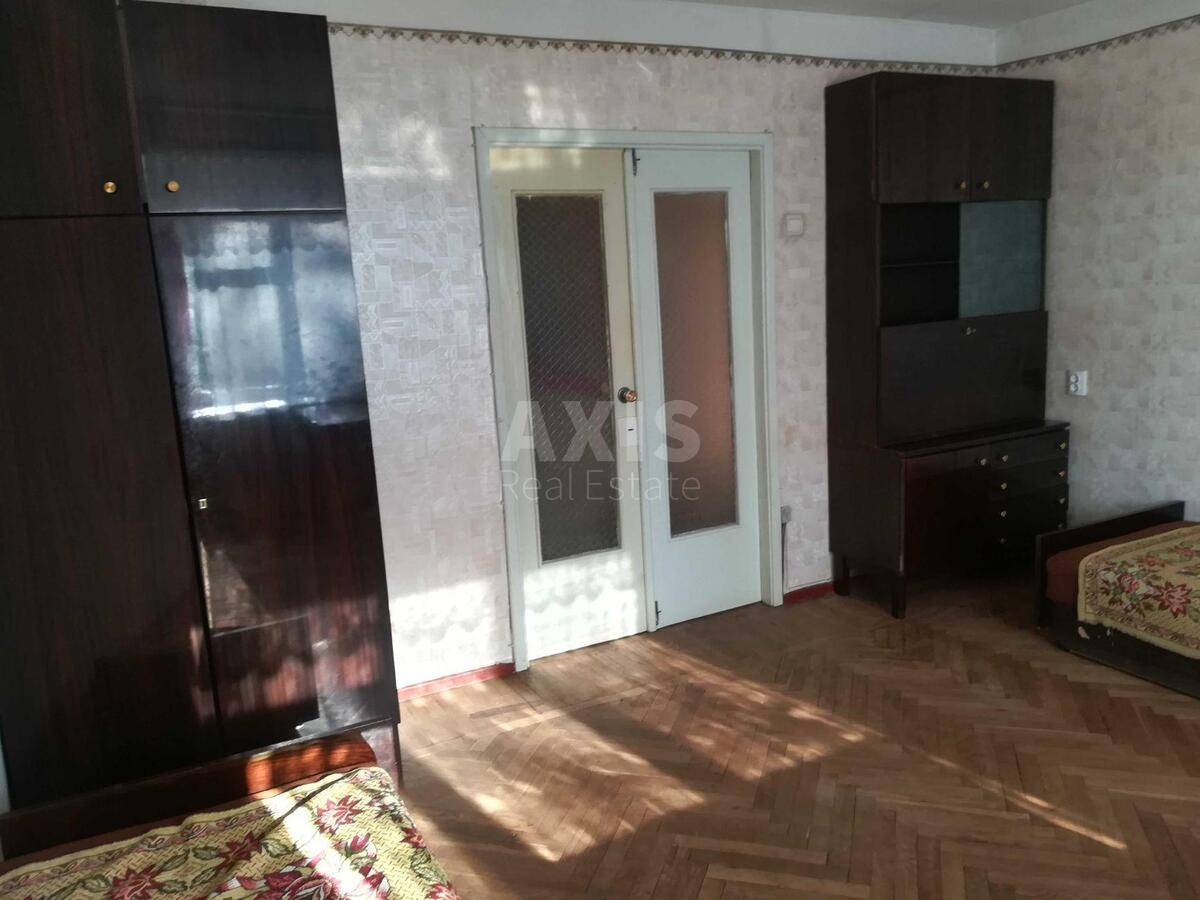 2k apartment vul. Veresneva 12А0