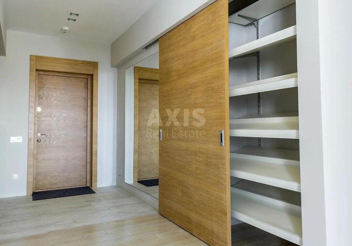 3k apartment vul. Voskresens'ka 14Б620385