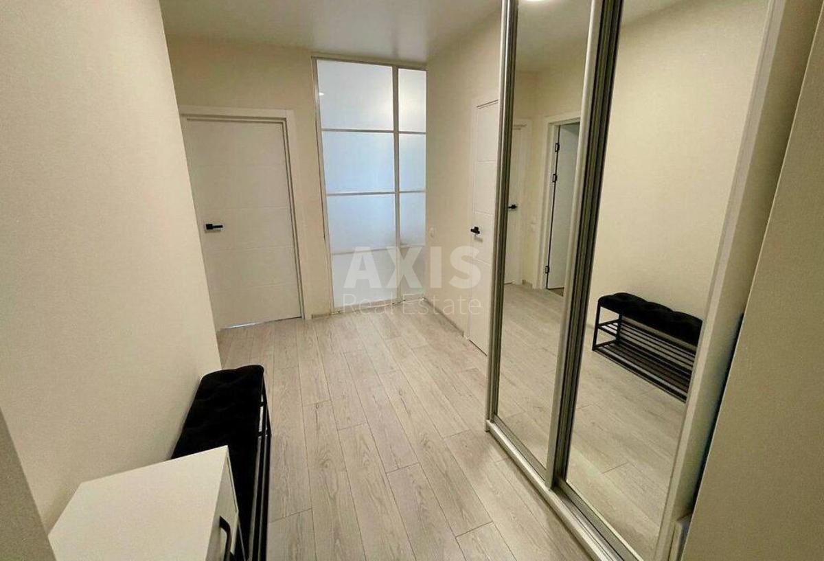 2k apartment nab. Dniprovs'ka 150