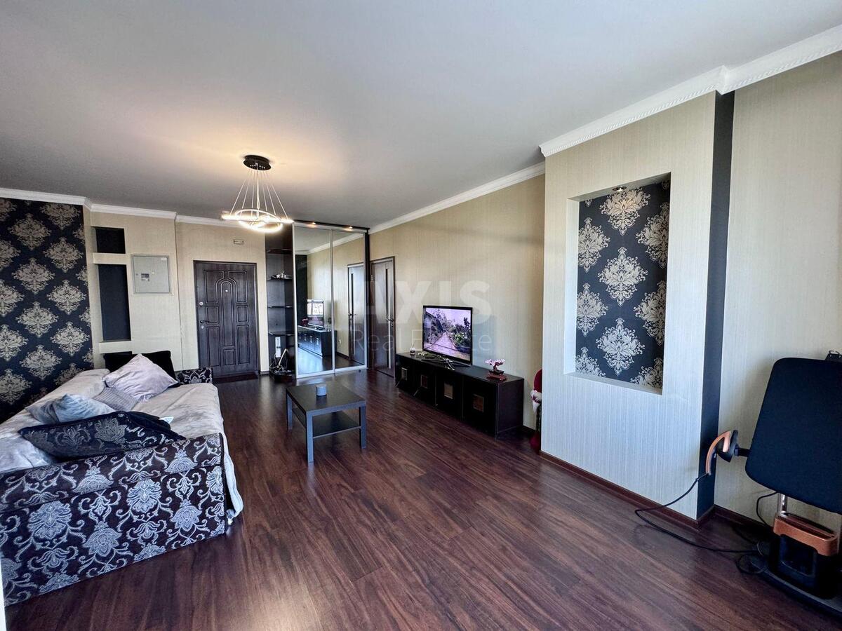 2k apartment vul. Myshugy Oleksandra 2А1