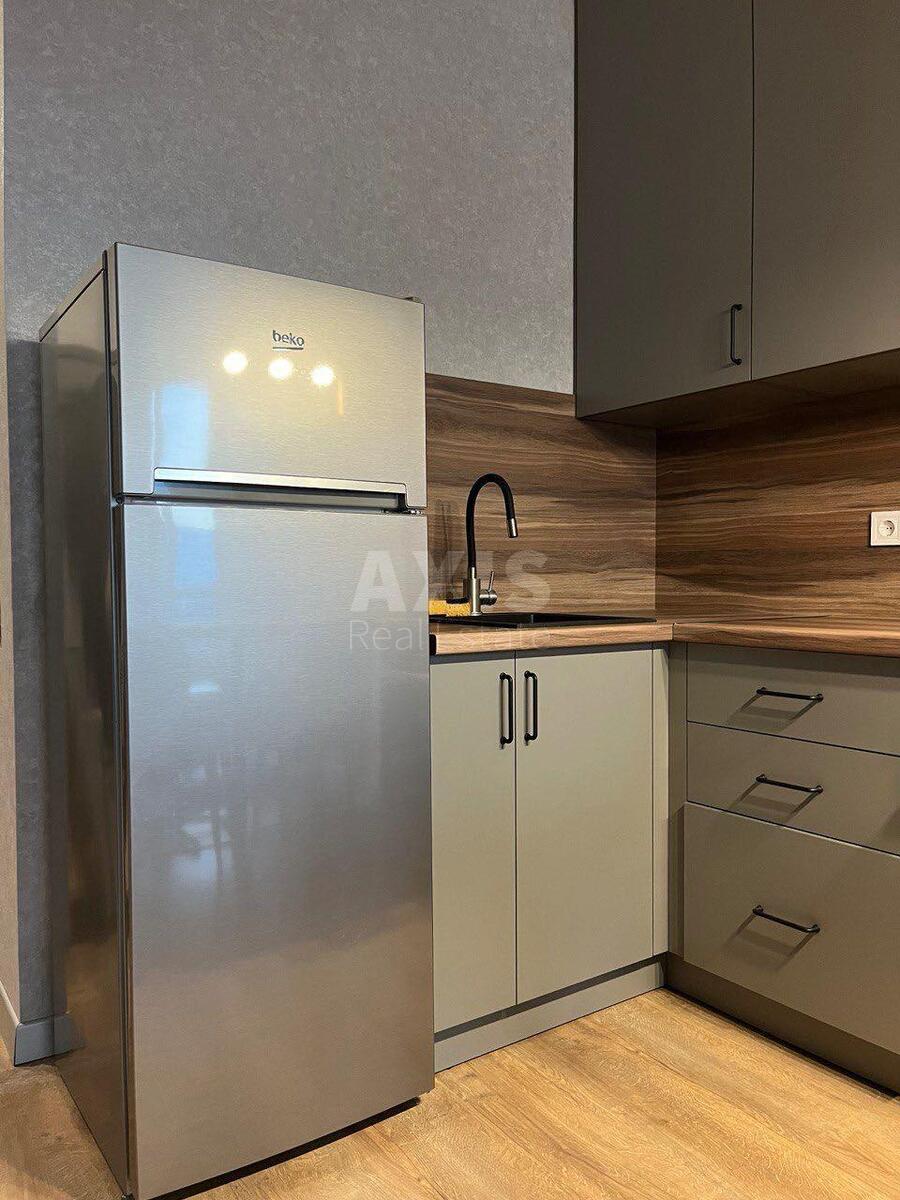 1k apartment vul. Radchenka Petra 274