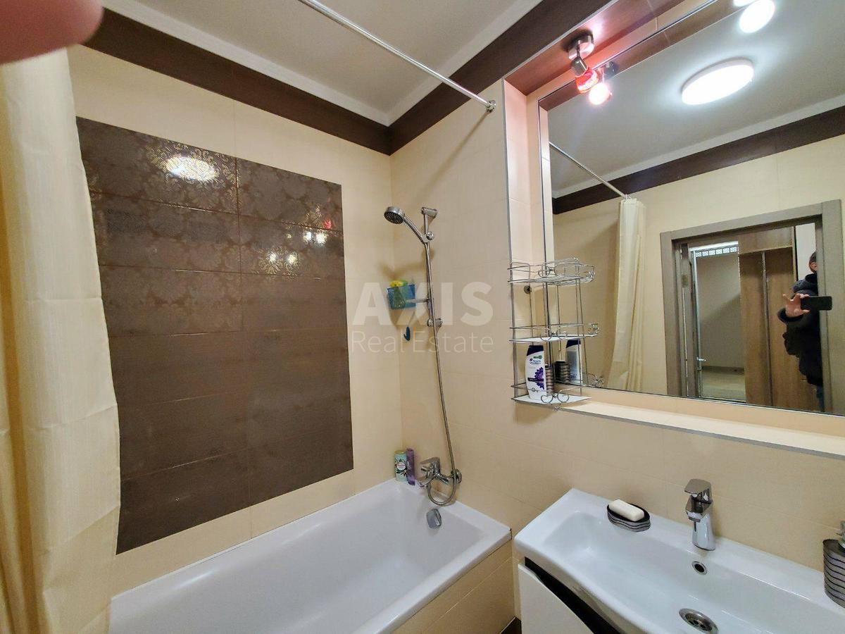 1k apartment vul. Ushakova Mykoly 1Д3