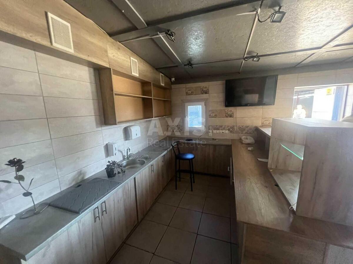 Объект торговли ул. Жмеринская 11, 80м2588070