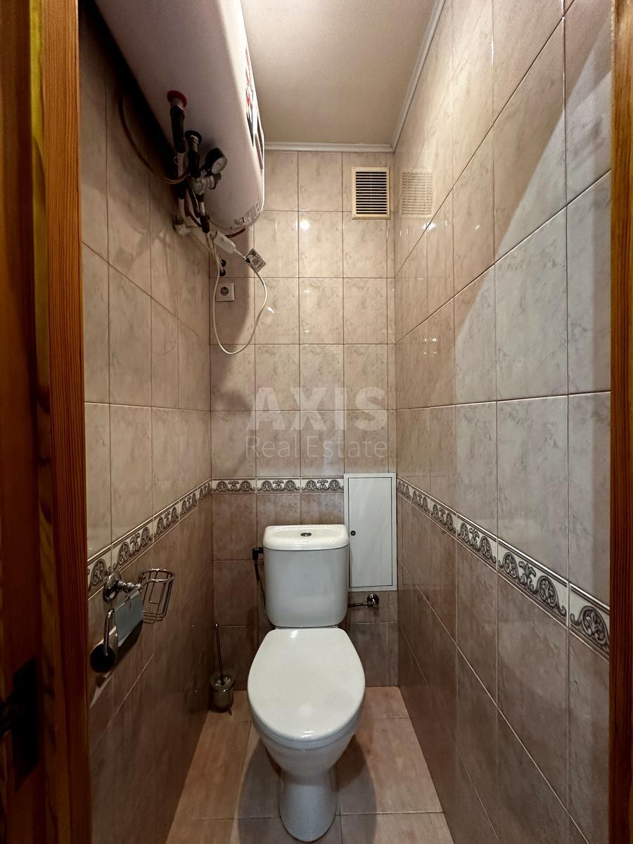 2k apartment vul. Ronalda Reyhana 4А633337