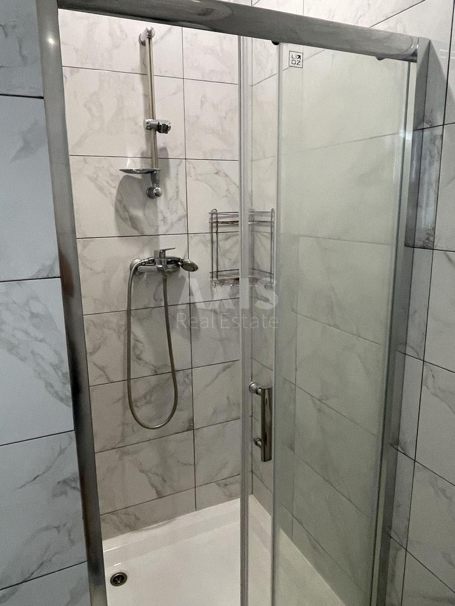 1k apartment vul. Nagirna 18/166