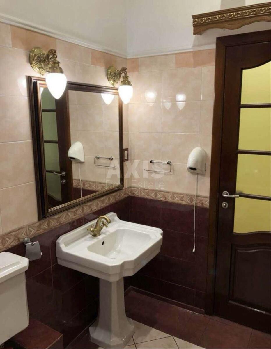 Office vul. Velyka Vasyl'kivs'ka 49, 103m26041810