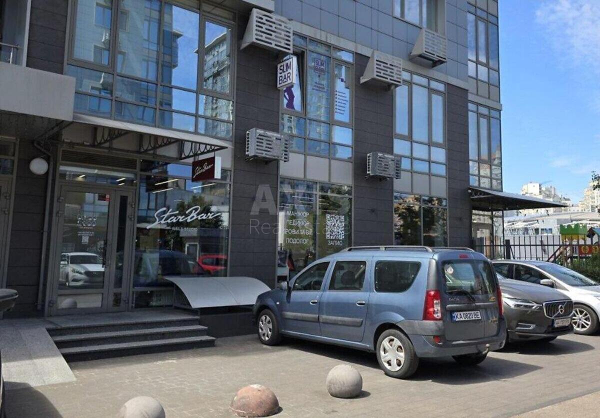 Объект сервиса ул. Трускавецкая 6В, 111м20