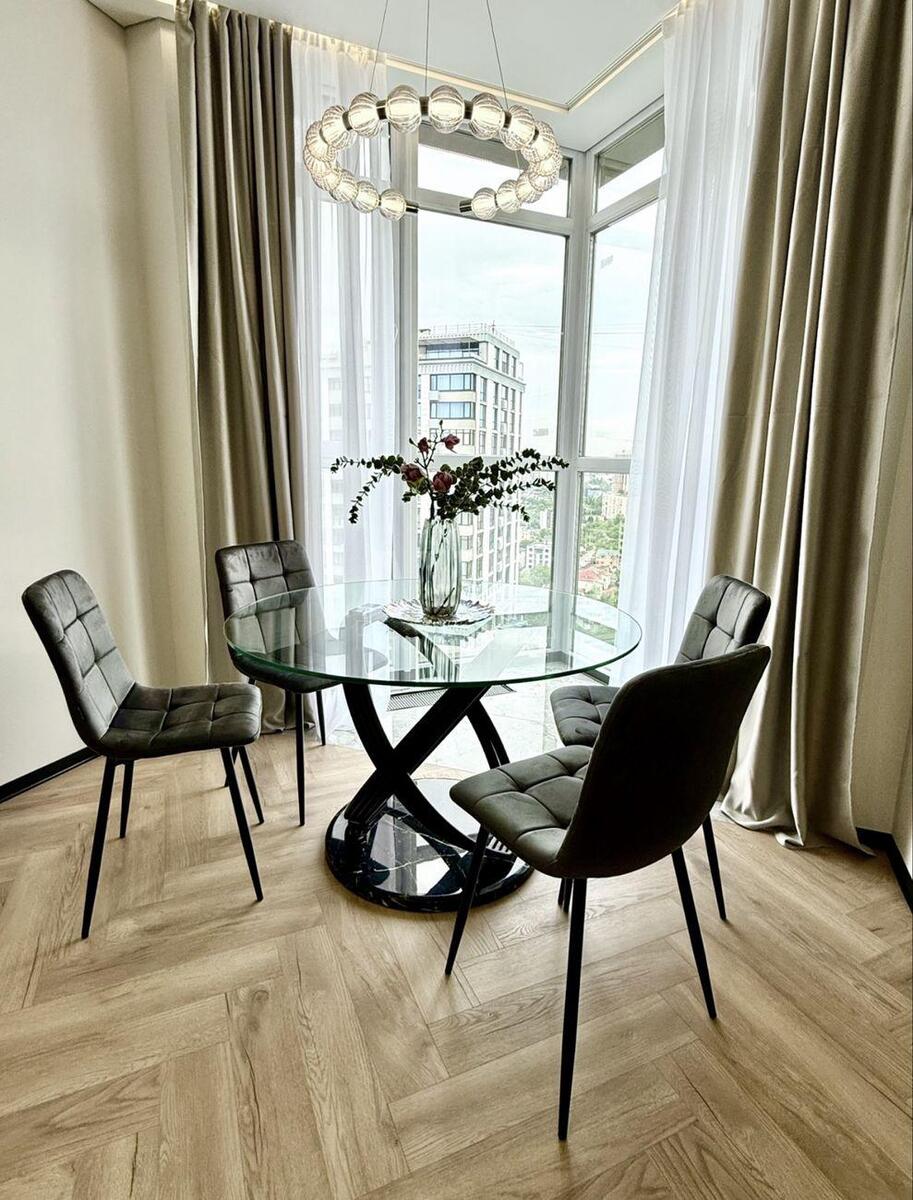 2k apartment vul. Dragomyrova Myhajla 14А7